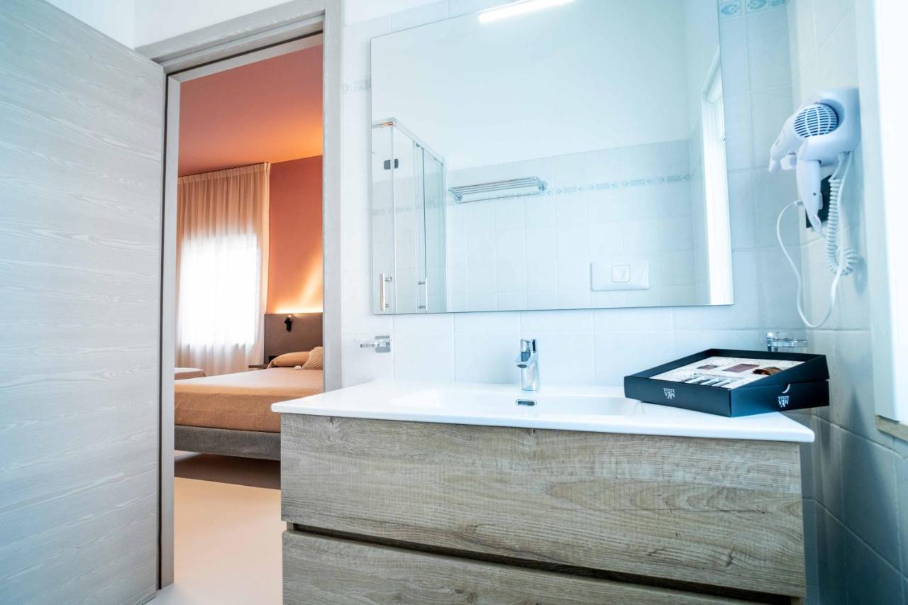 La Maison - Boutique Rooms 斯佩隆加 外观 照片