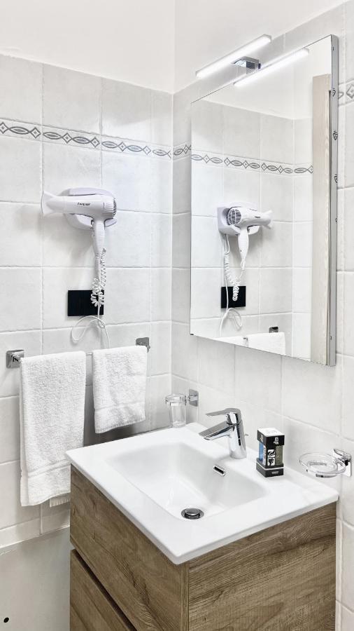 La Maison - Boutique Rooms 斯佩隆加 外观 照片
