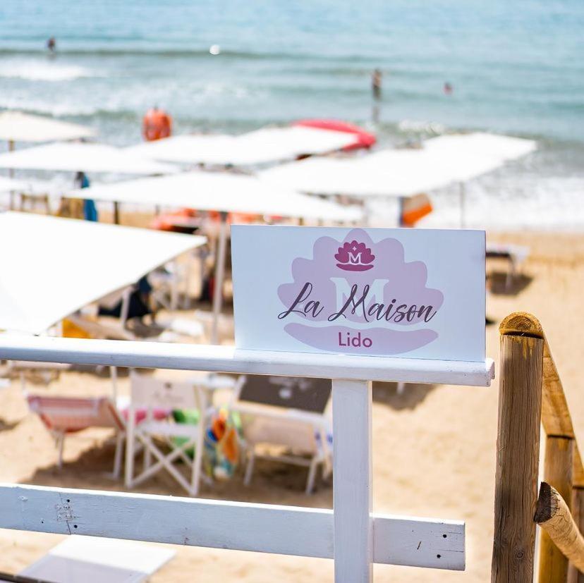 La Maison - Boutique Rooms 斯佩隆加 外观 照片