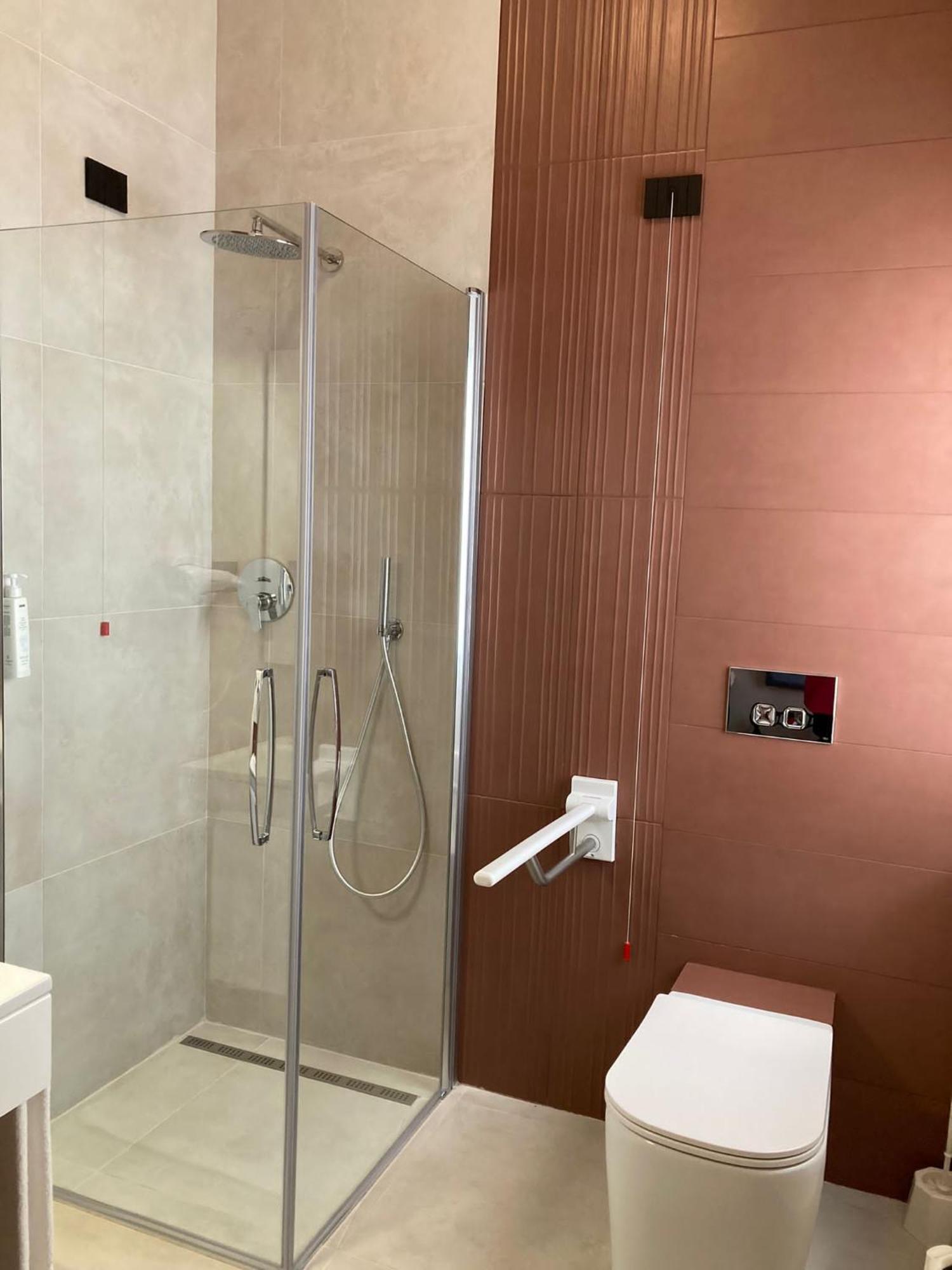 La Maison - Boutique Rooms 斯佩隆加 外观 照片